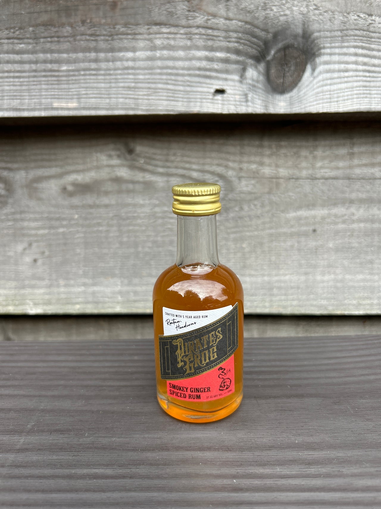 Pirates Grog Smokey Ginger Spiced Rum 5cl 37.5%