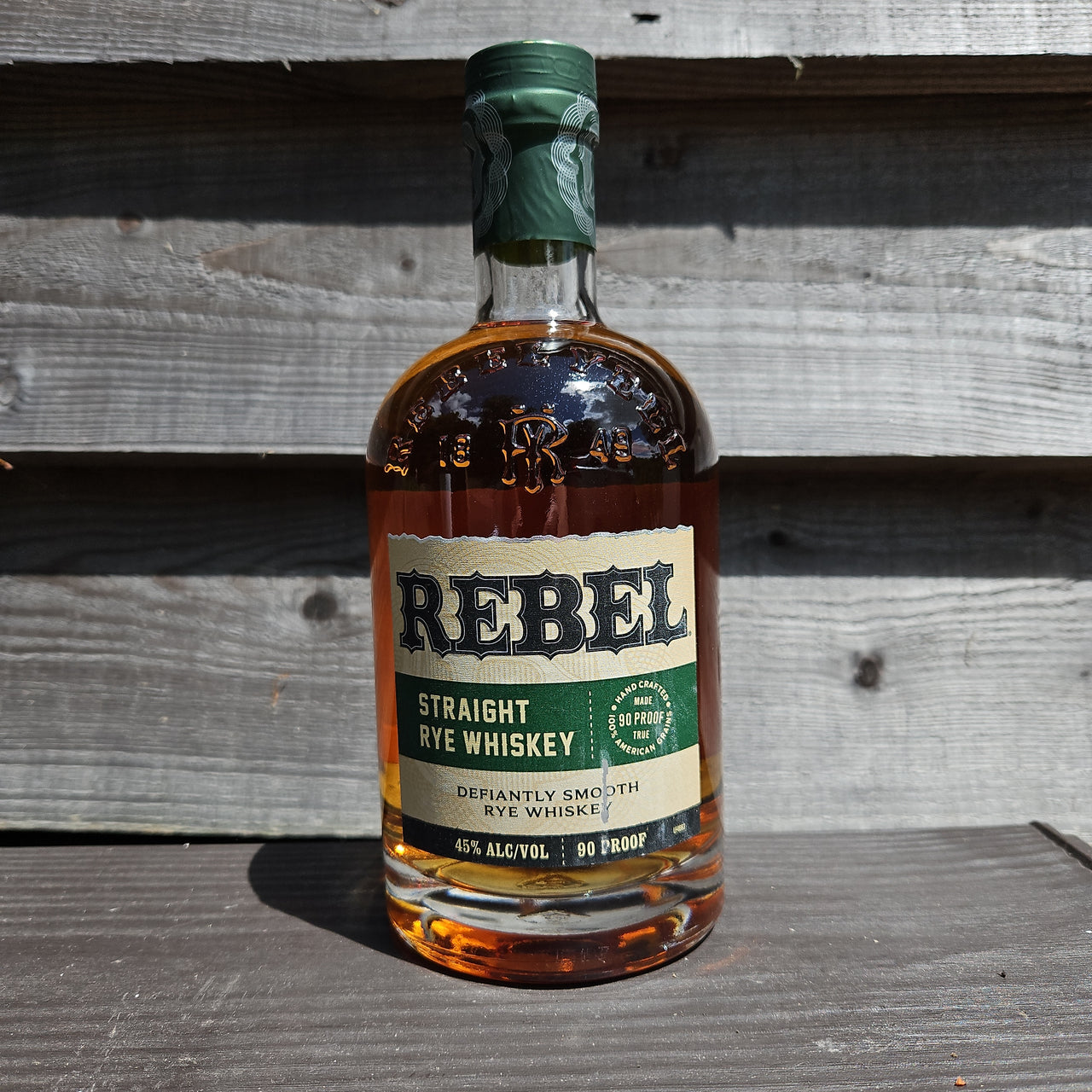 Rebel Straight Rye Whiskey 70cl 45%