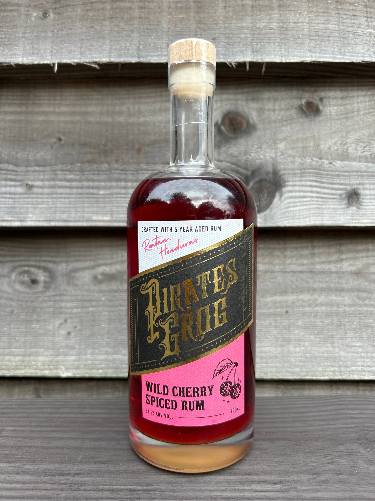 PIrates Grog Wild Cherry Spiced Rum 70cl 37.5%