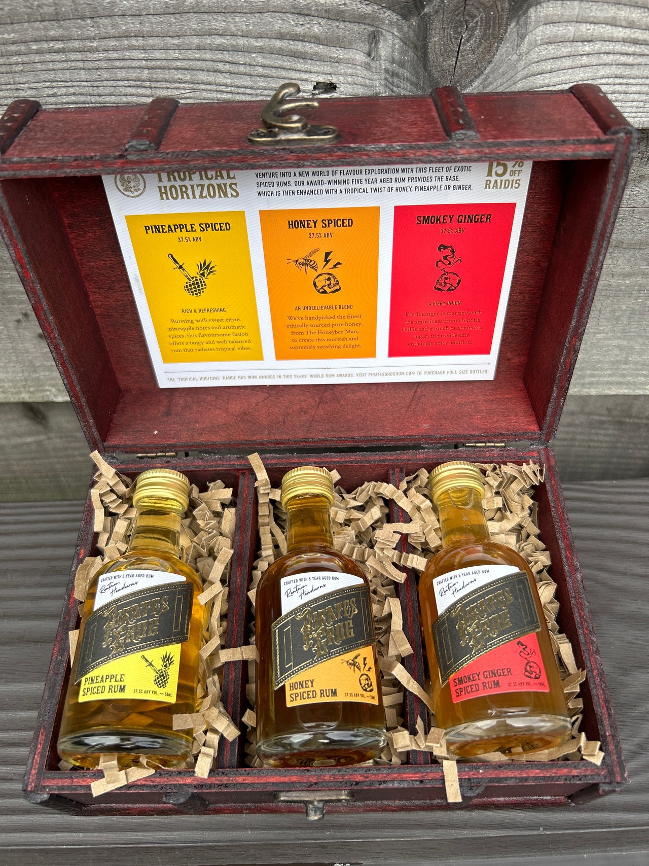 Pirates Grog Tropical Horizons Rum Gift Set 3 x 5cl 37.5%