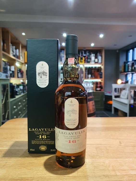 Lagavulin 16 Year Old 20cl 43%