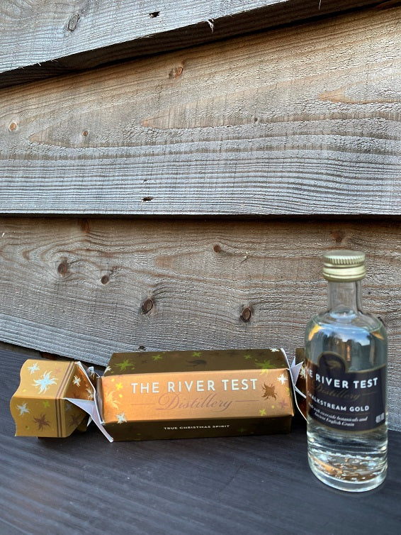 River Test Distillery Chalkstream Gold Gin Cracker 5cl 40%