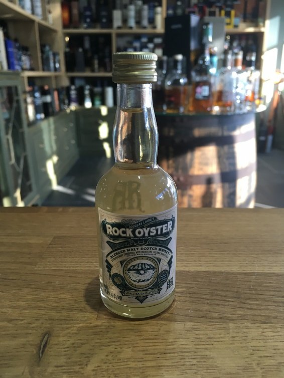 Douglas Laing's Rock Oyster Small Batch Release 5cl 46.8%