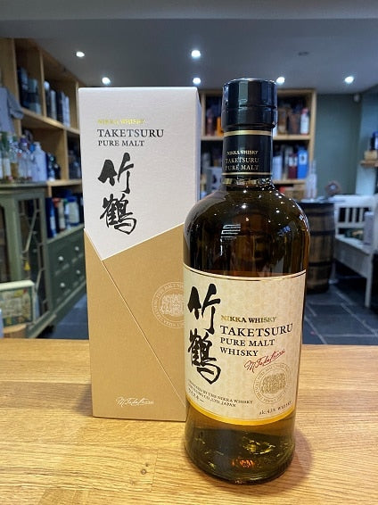 Nikka Taketsuru Pure Malt (New Edition) 70cl 43%